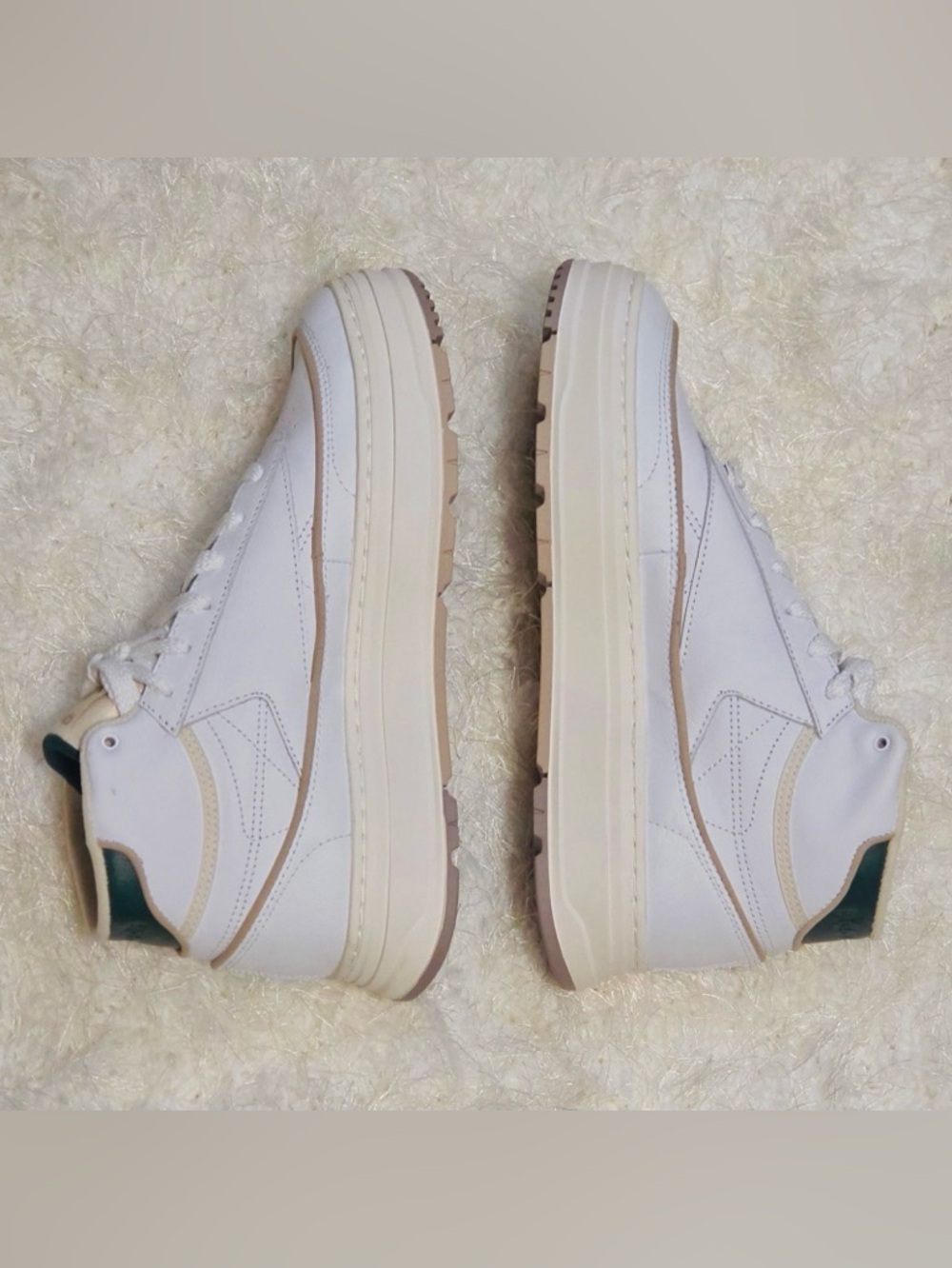 NEW_ Reebok Women’s White Leather Platform Sneakers with Cream Accents - Picture 5 of 11